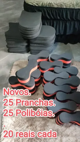 Prancha e poliboia para natação
