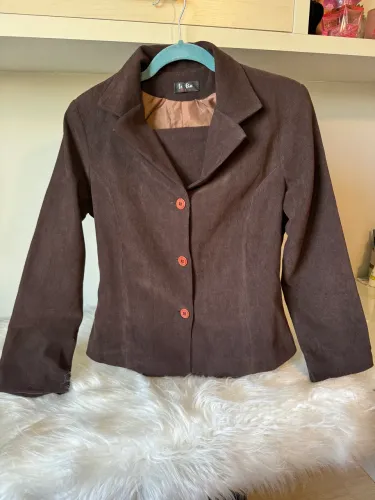 conjunto blazer e calça marrom p