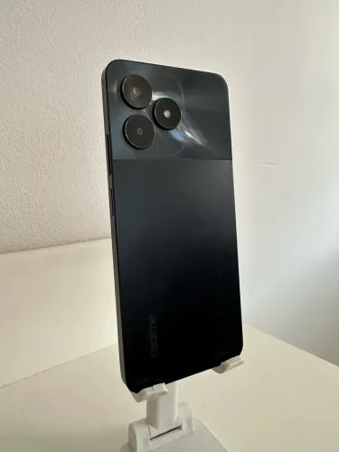 Realme c51