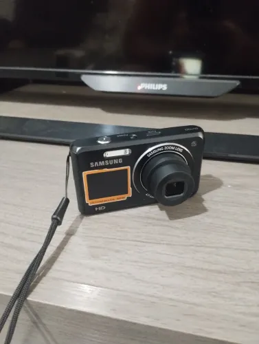 Câmera digital Samsung dv100 LCD frontal 