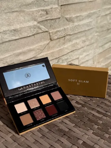 Paleta Anastasia Beverly Hills - Soft Glam II