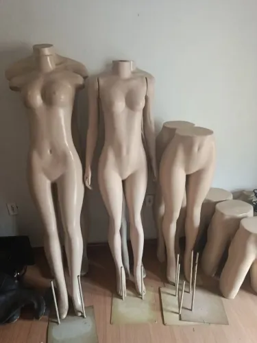 Manequins para loja