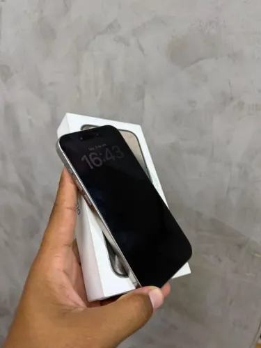 IPHONE 15 PRO MAX 256GB EM EXCELENTE ESTADO DE CONSERVAÇÃO