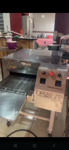 Forno pizza esteira