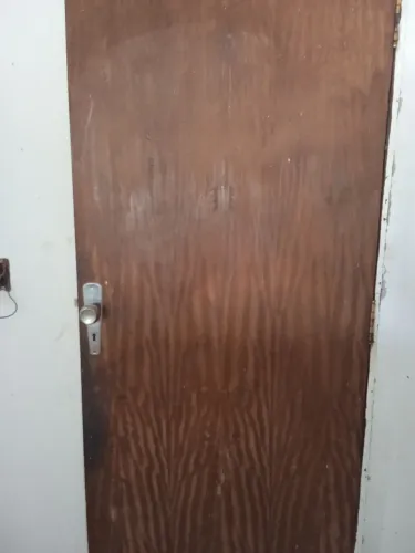 Porta em excelente estado 