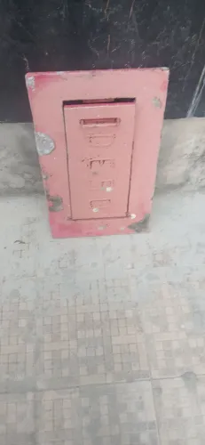 Tampa de ferro da Deso