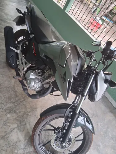 Moto CG Fan 160 modelo 2025-2026 Cor Prata