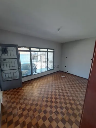 Casa Padrão em São José dos Campos