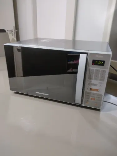 Microondas Brastemp 38 litros, Inoxidável Espelhado