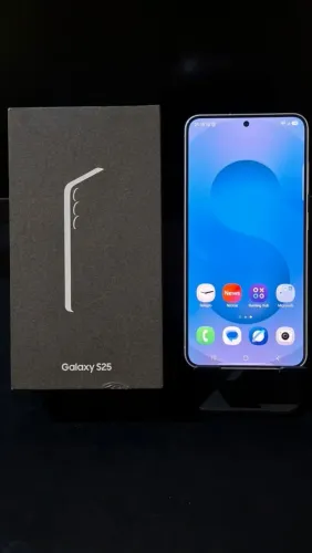 Samsung Galaxy S25 256GB / Completo - Nota Fiscal