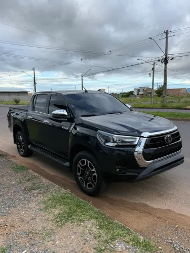 Toyota Hilux CD SRX 4X4 2.8 TDI 16V Diesel Aut. 2023