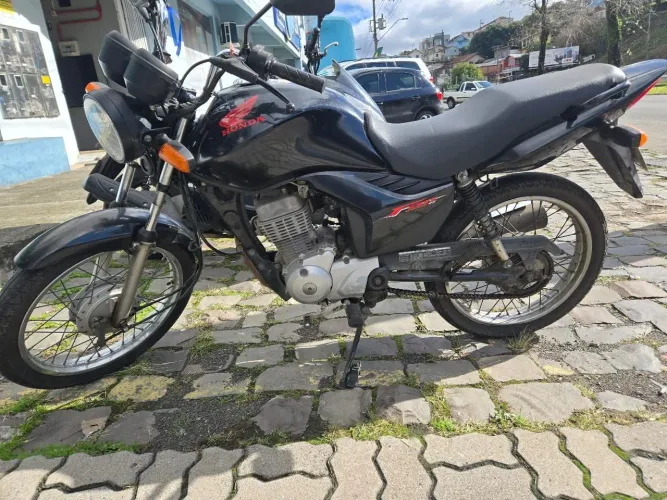 Cg fan ES 125cc, com partida eletrica, revisada, toda original.