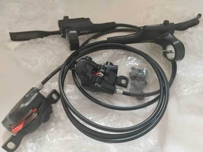 Freio Shimano MT200