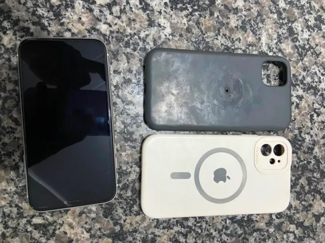 IPHONE 11 256gb