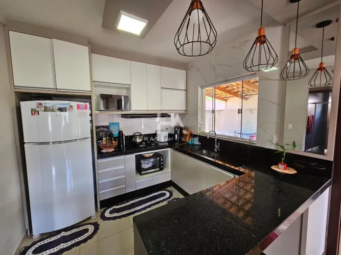 Casa residencial à venda no bairro Braço do Ribeirão Cavalo com 55 m² e 2 dormitórios.
