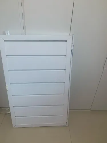 Porta de Alumínio Branco 1.03x0,64