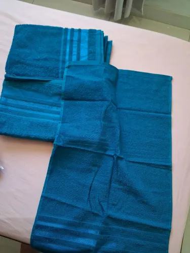 2 toalha de banho 1 de rosto