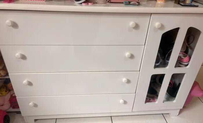 Vendo cômoda infantil