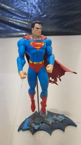 ACTION FIGURE SUPERMAN (HUSH) ORIGINAL DC - 2004
