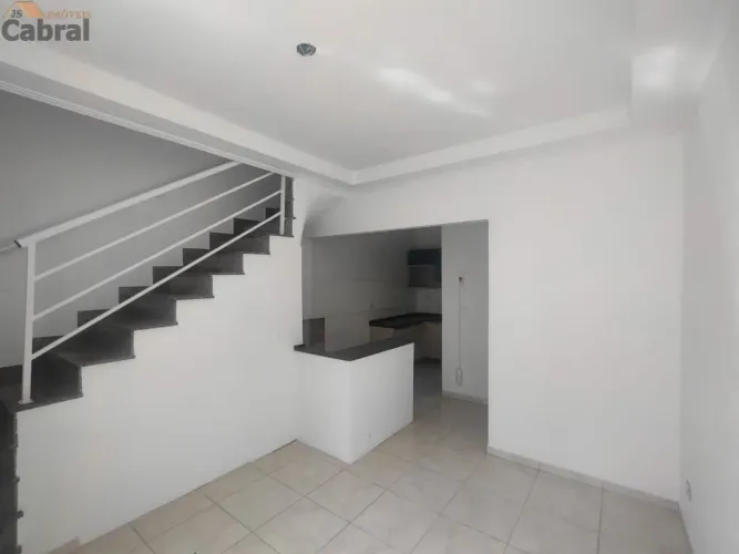 Sobrado condomínio Jaçanã