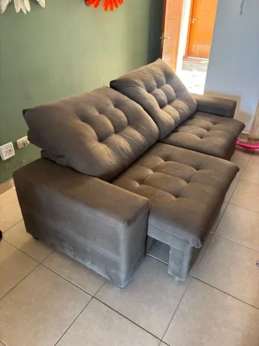 Sofá retrátil reclinável