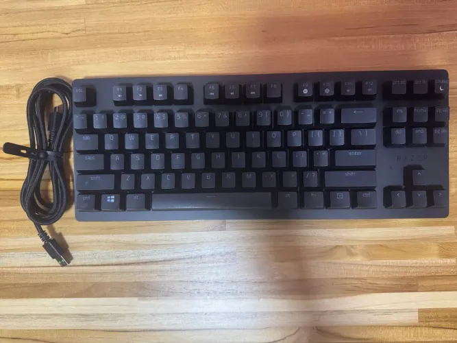 Teclado Mecânico Gamer Razer Huntsman Tournament Tenkeyless Switch Óptico, Preto - Windows