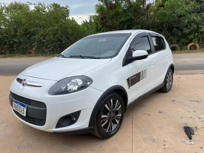 Fiat Palio Sporting 1.6 Flex 16V 5P 2015