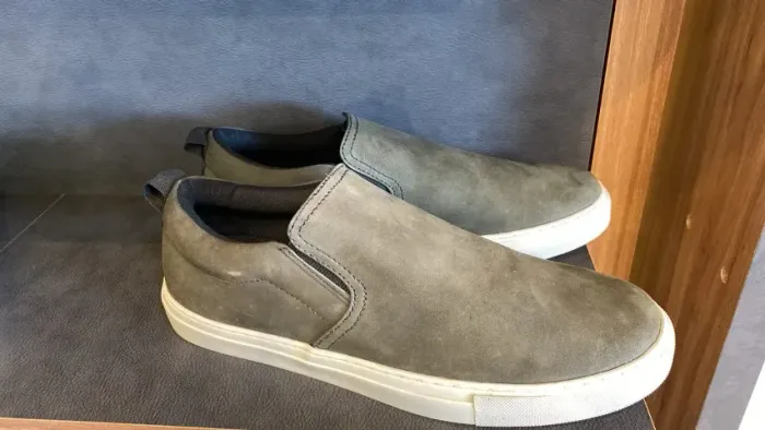 Slip-On Masculino Camurça Cinza Solado Branco - Novo