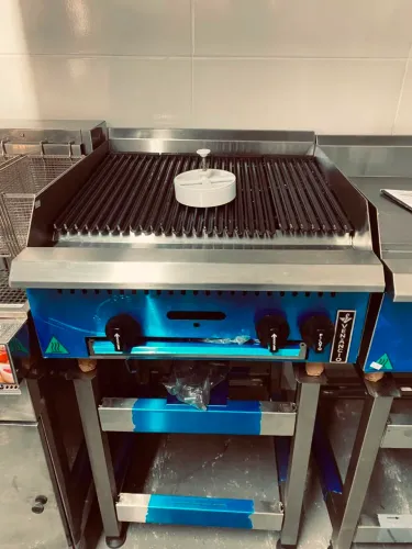 NZ. Char Broiler grill inox 60cm VENÂNCIO 