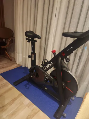 Bicicleta Ergométrica Spinning Gallant Connect Max Magnética