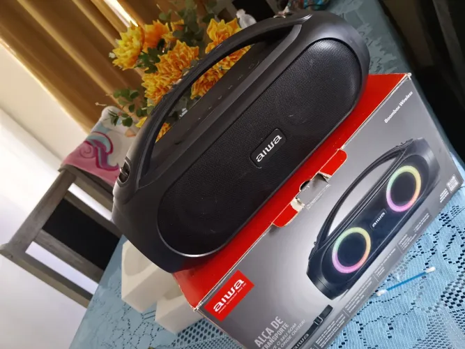 Caixa de som aiwa