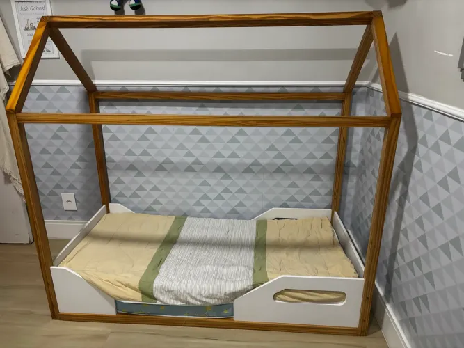 Cama montessoriana