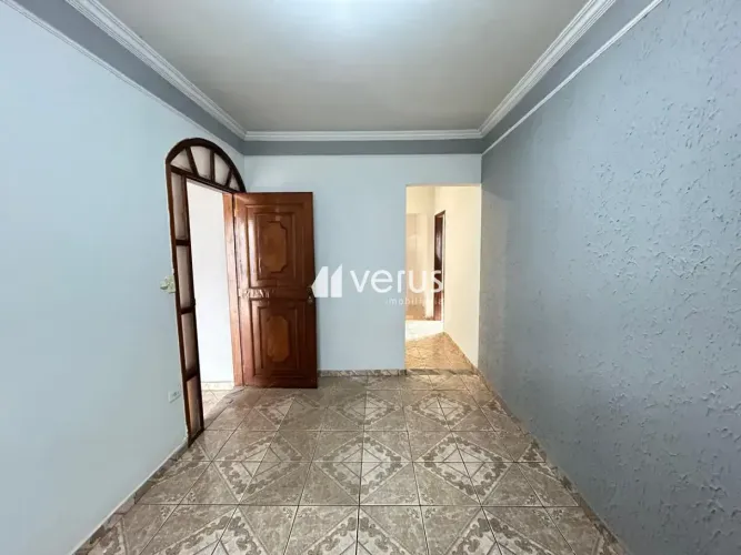 Casa para aluguel, 3 quartos, 3 suítes, 2 vagas, Presidente Roosevelt - Uberlândia/MG