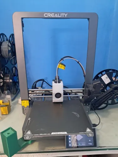 Impressora 3d ender 3v3
