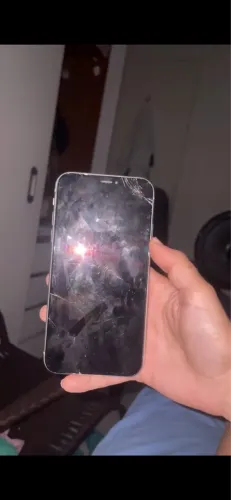 Iphone xr 128gb (com defeito)