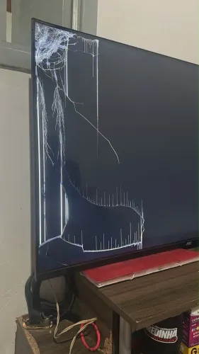 Tv para retirar peças 