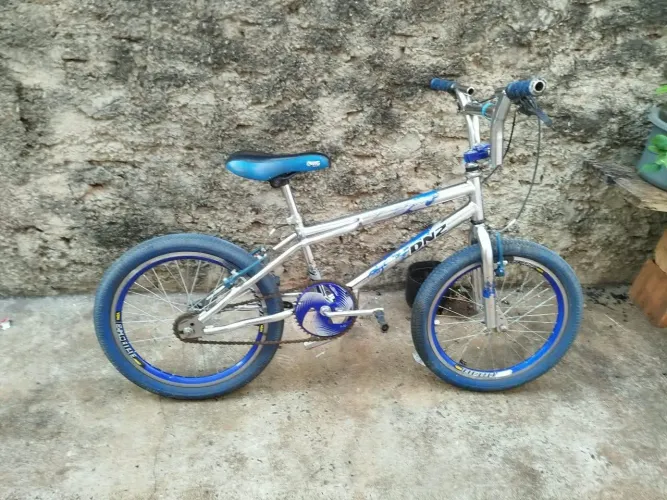 Bicicleta cross DNZ/BMX aro 20