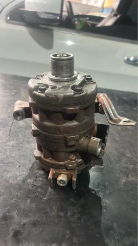Compressor de ar condicionado Etios
