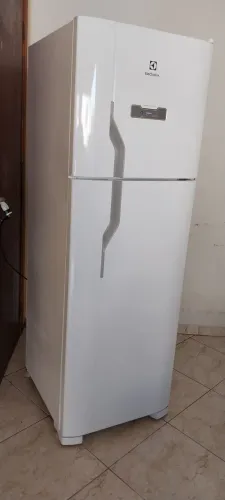 Geladeira Eletrolux Frost Free