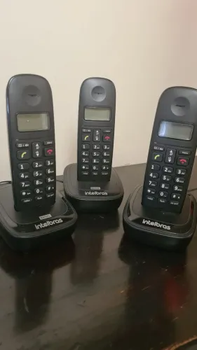 Kit Telefone Sem Fio INTELBRAS TS 2513 c/ 3 peças = 1 Base + 2 Ramais IDUL020016124 