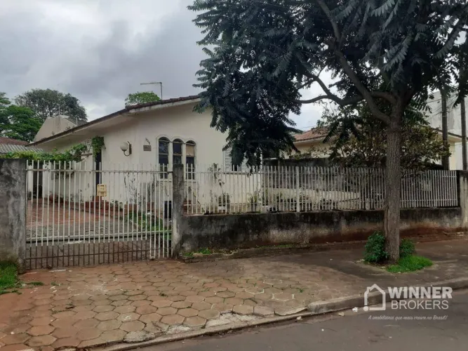 Casa à venda, 90 m² por R$ 750.000,00 - Vila Morangueira - Maringá/PR