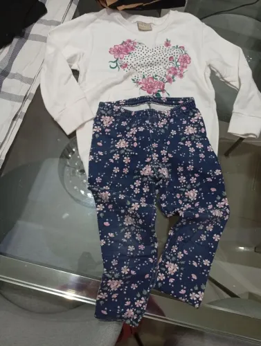 Conjunto moleton e calça Milon menina tamanho 3