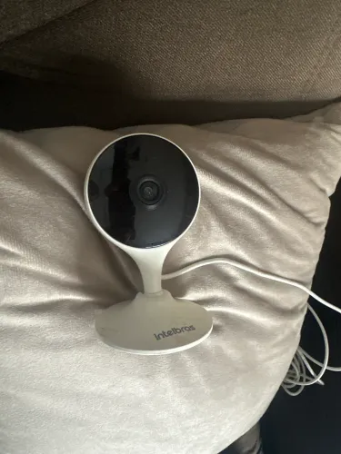 ? Câmera Wi-Fi Intelbras iM3 C