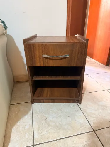 Criado mudo 