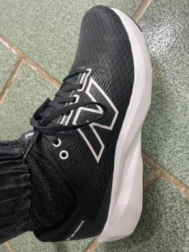 Tênis New Balance