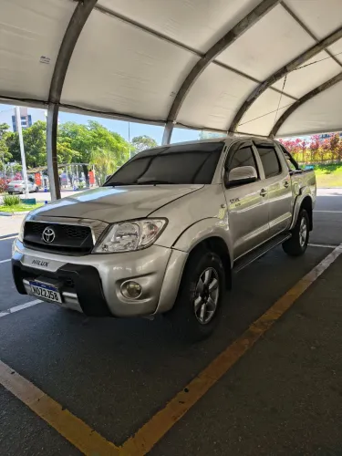 Toyota Hilux CD D4-d 4X4 2.5 16V 102cv TB Dies. 2010