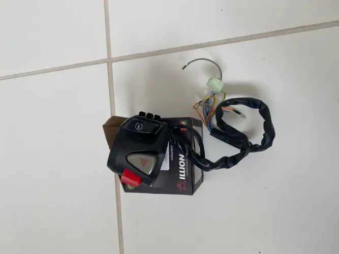 PUNHO CB 500 UNIVERSAL (apenas com defeito no botão de ligar)