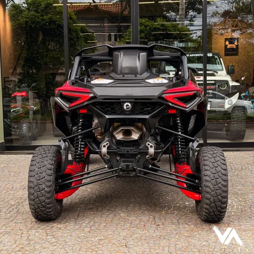 Can-am Maverick R X 2025