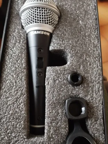 Microfone condensador de mão samson