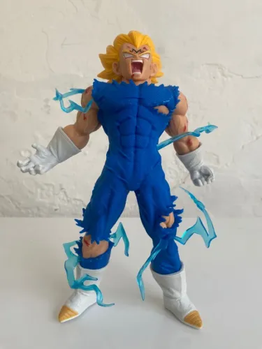 DRAGON BALL GOKU MAIS VEGETA 